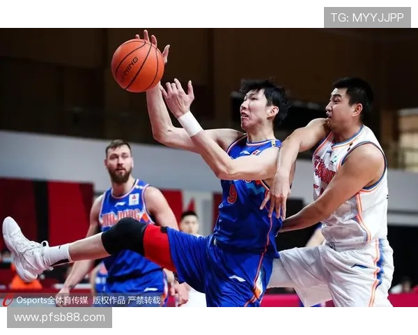 深圳险胜换帅 新疆豪取十连胜